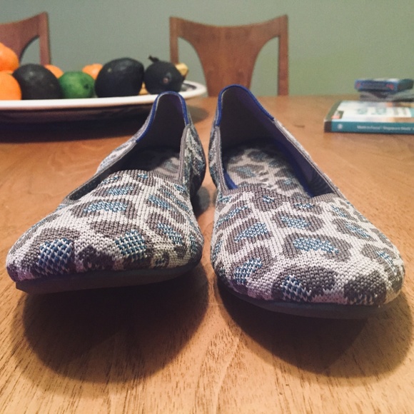 Rothy's Round Toe Grey Spotted Size 9 - Perfect - Picture 3 of 7